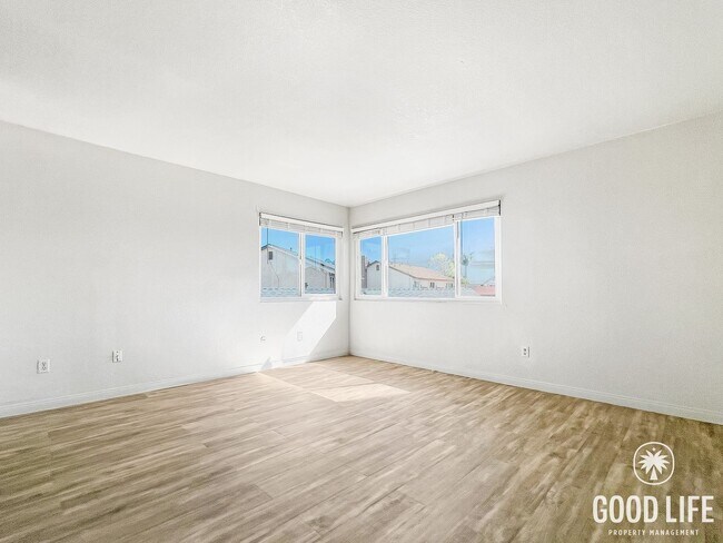 Building Photo - Spacious 5BD/2.5BA Two-Story Home in South San Diego with Large Backyard, Office & Attached Garage