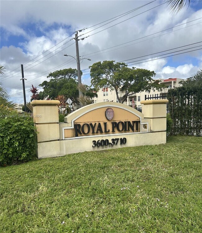 Building Photo - 3600 NW 21st St