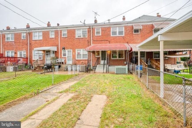 Building Photo - 2110 Coralthorn Rd
