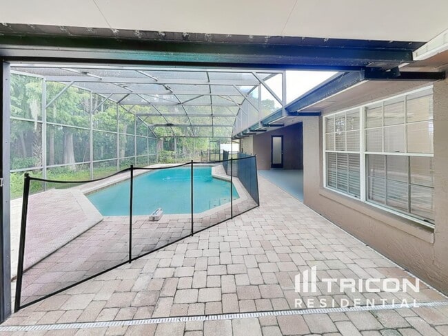 Building Photo - 958 Shriver Cir