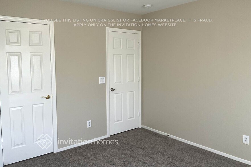 Building Photo - 6108 Golden Harmony St