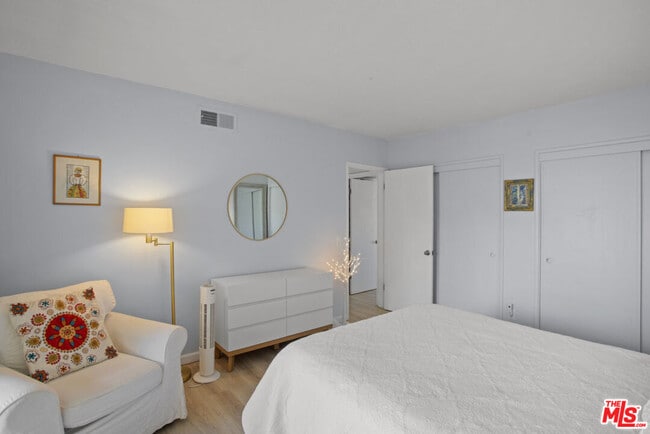 Building Photo - 74125 San Marino Way