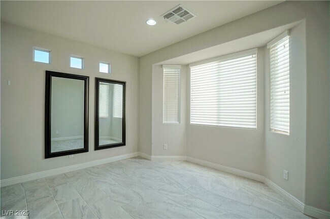 Building Photo - 799 Flowing Meadow Dr