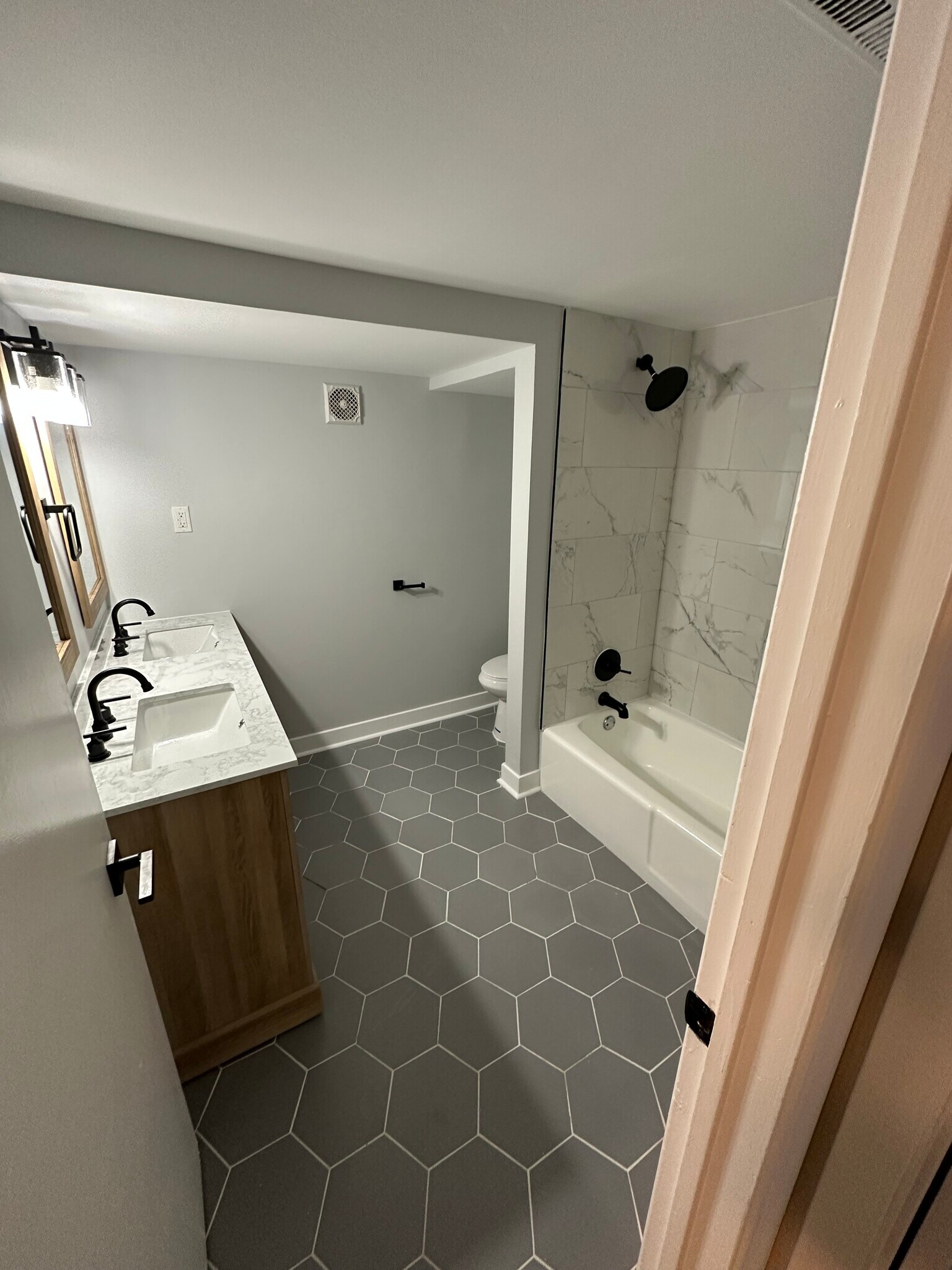 Building Photo - 9218 Erie St