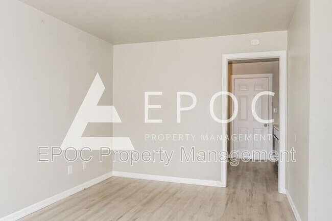 Building Photo - 3107 NW 41st St