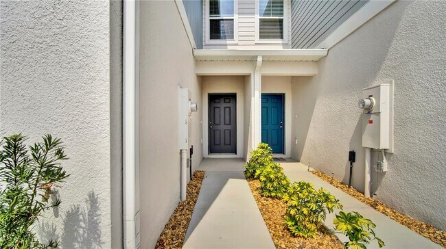 Building Photo - 4321 HILLOCK Blvd