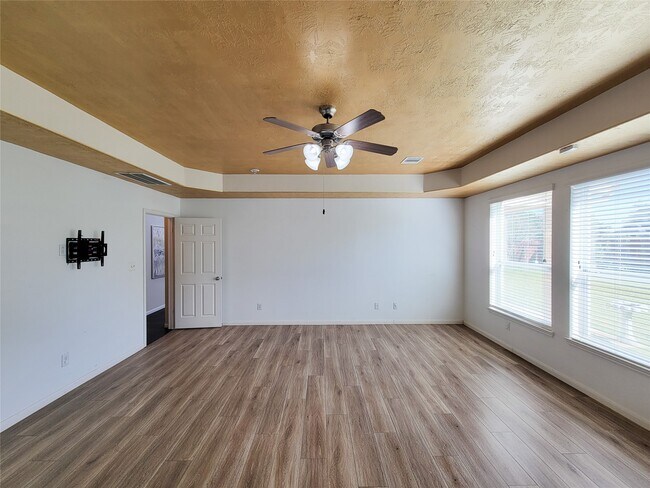 Building Photo - 26307 Langdon Ct