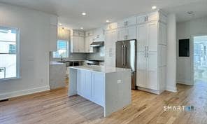 Building Photo - 25 Village Rd