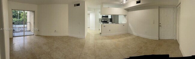 Building Photo - 410 S Park Rd