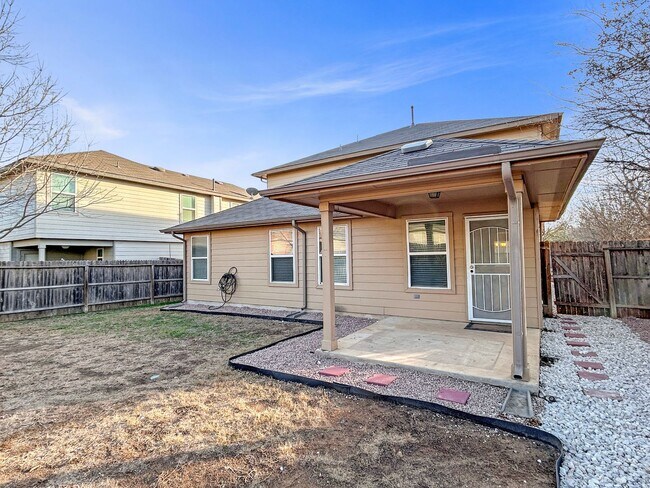 Building Photo - 5BR in Wildhorse | Great Layout + Greenbelt Views