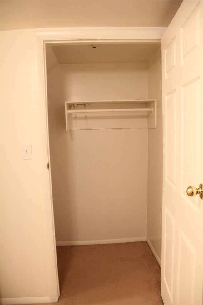 Building Photo - 545 N 800 E