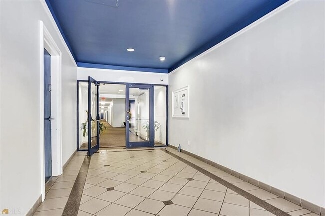 Building Photo - 1421 Peachtree St NE