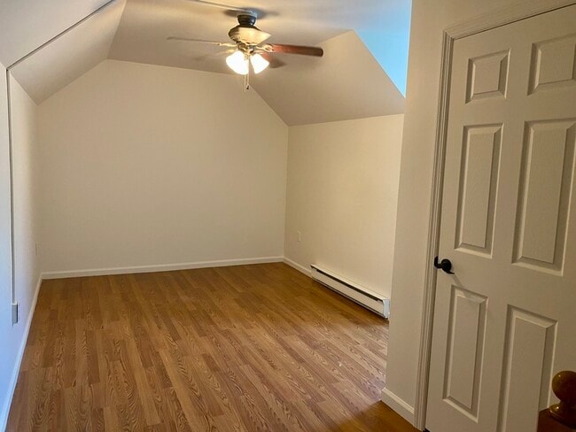 Building Photo - 40 Pheasant Ln