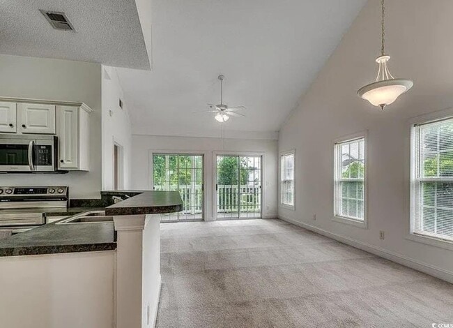 Building Photo - 5046 Belleglen Ct