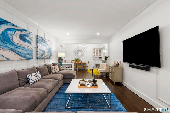 Building Photo - 70 Strawberry Hill Ave