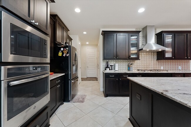 Building Photo - 28216 Beckwood Dr