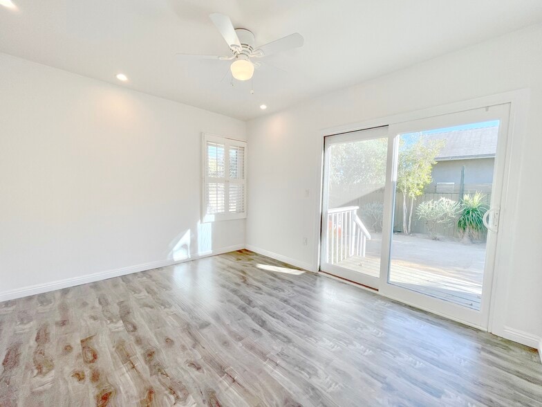 Building Photo - 11914 Ocean Park Blvd