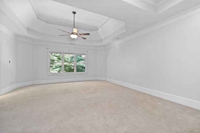 Building Photo - 6245 Spalding Dr