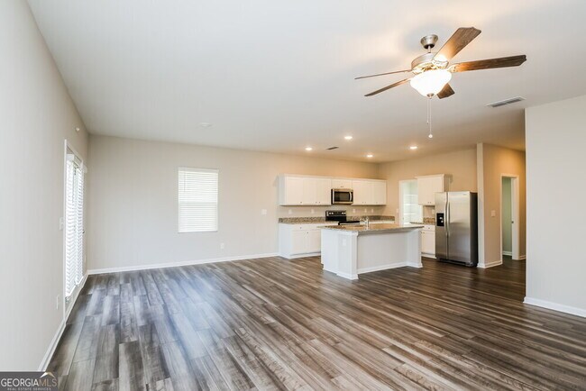 Building Photo - 921 Feldman Chase