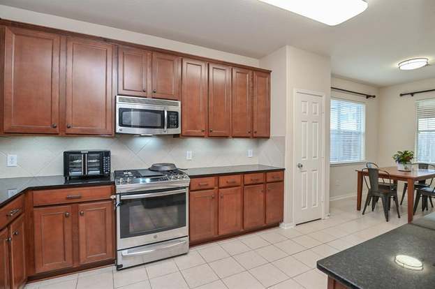 Building Photo - 4704 High Creek Ct