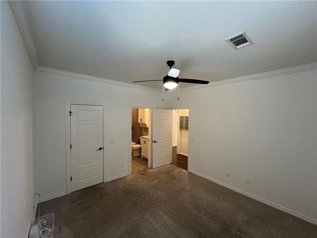 Building Photo - 819 Malbec Rd