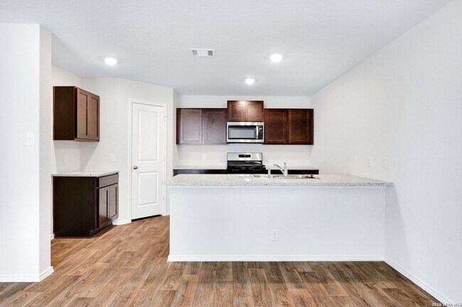 Building Photo - 13512 Waxman Spark