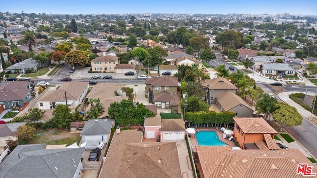 Building Photo - 6311 S La Tijera Blvd