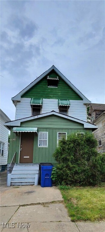 Primary Photo - 2920 E 111th St