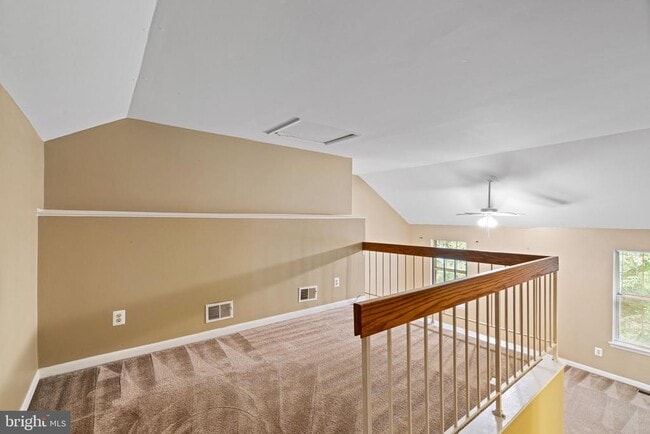 Building Photo - 8303 Linden Oaks Ct