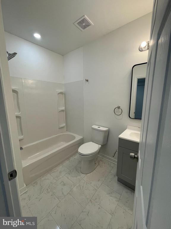 Building Photo - 2002 N 22nd St