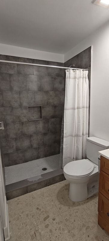 Building Photo - 6519 W Newberry Rd