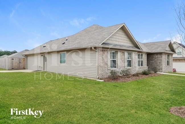 Building Photo - 1027 Deerwood Cir