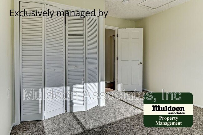 Building Photo - 11750 Columbine Hills Rd