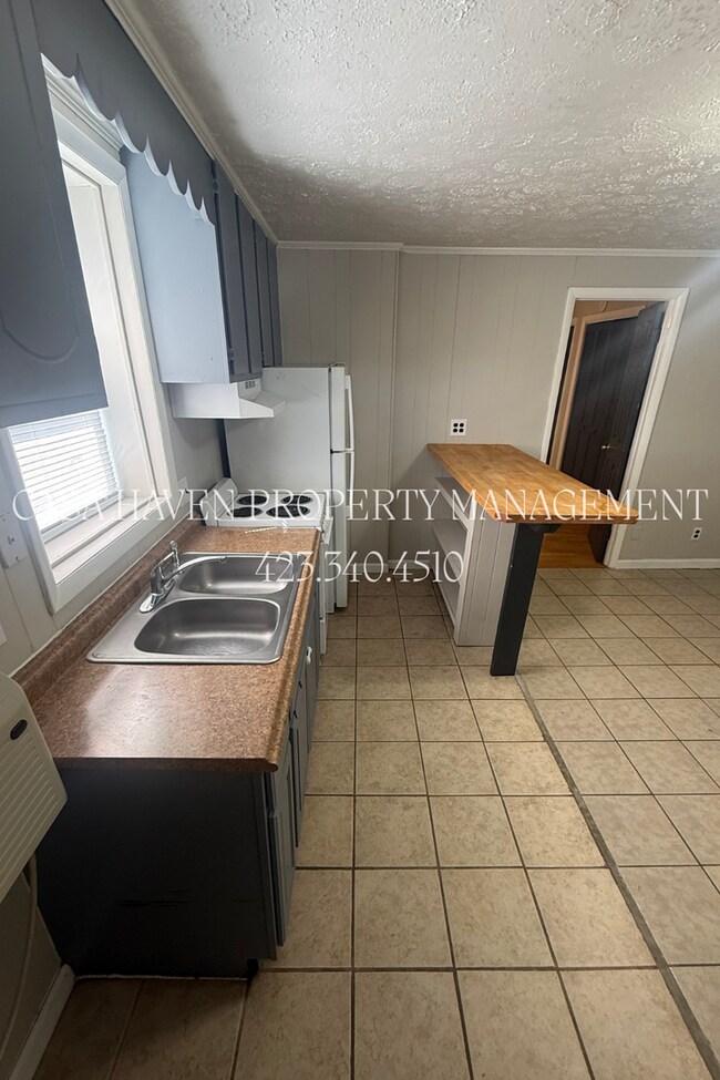 Building Photo - Limited-Time Special: First Month FREE with a 13-Month Lease!