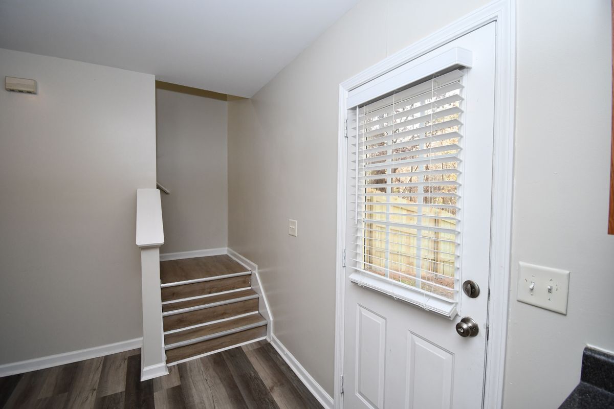Building Photo - 639 Mill Stone Bluff