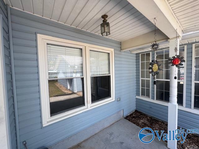 Building Photo - 1006 Wood Cir