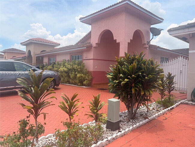 Building Photo - 8814 NW 109th Terrace