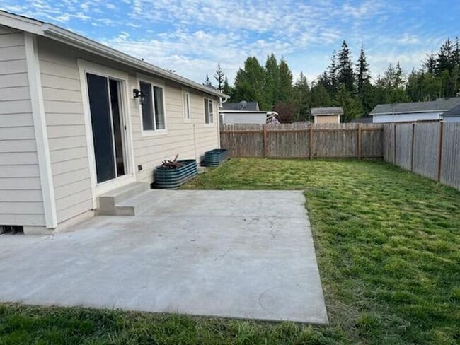 Building Photo - 27208 Manor Pl NW