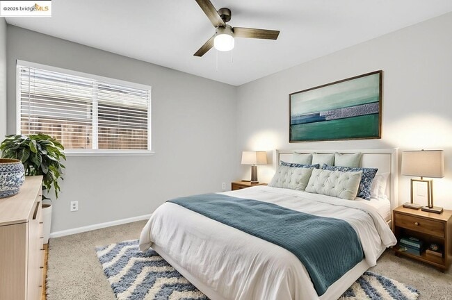 Building Photo - 9438 Tuscany Cir
