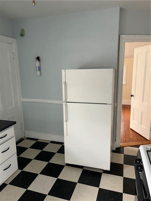 Building Photo - 179 Ivy St