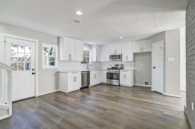 Building Photo - 15006 Elstree Dr