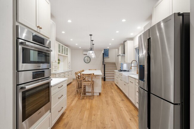 Building Photo - Keystone