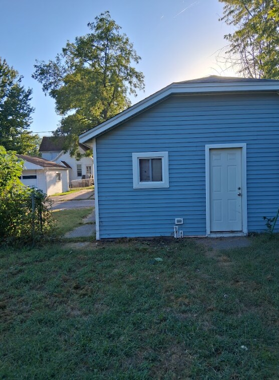 Building Photo - 418 S Hancock Ave