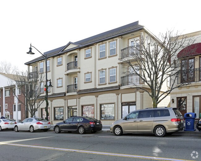 75 Main Street Woodbridge, NJ Apartment Finder