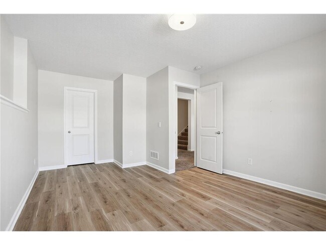 Building Photo - 5610 Xene Ln N