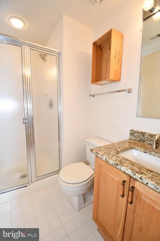 Building Photo - 6216 Roudsby Ln