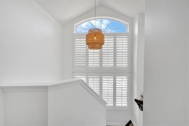 Building Photo - 1543 Springleaf Cove SE