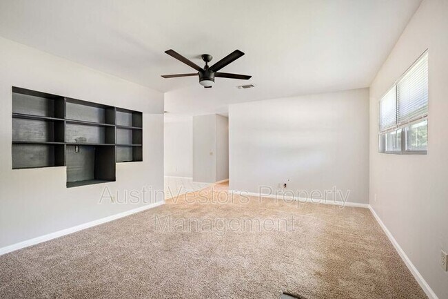 Building Photo - 2502 Cypress Ln