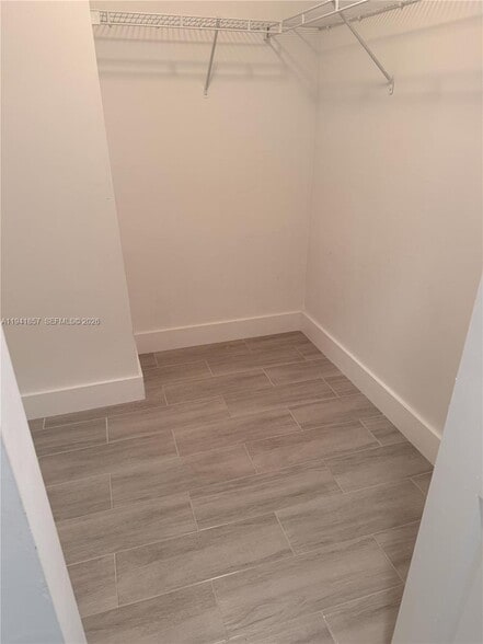 Building Photo - 1250 S Miami Ave