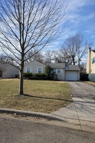 Building Photo - 7228 Linden St